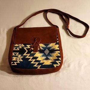 Ecuadorian made tan leather/nylon track bag